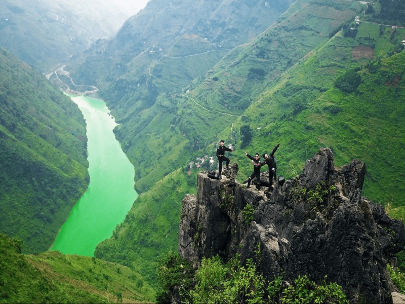 Bản đồ du lịch Hà Giang hiển thị các tuyến đường